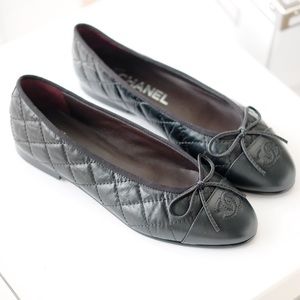 Chanel Classic Ballerina Flats Quilted Cap Toe